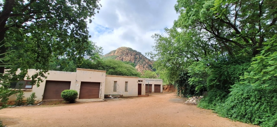 3 Bedroom Property for Sale in Rustenburg Rural North West